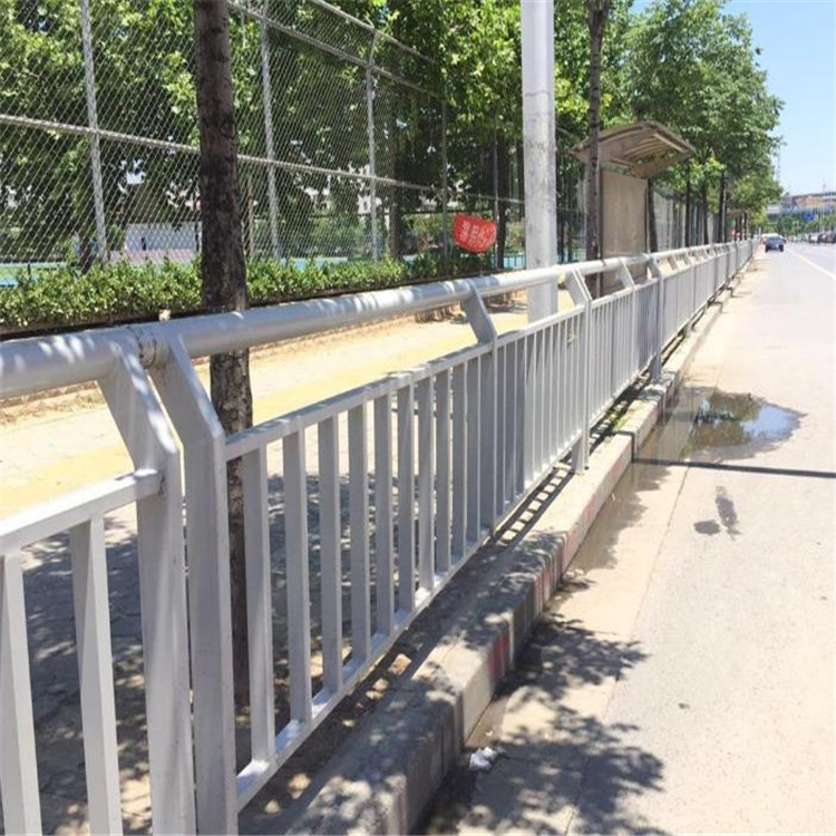 �����������ƹ⻤����ײ�ȼ��Ƕ���